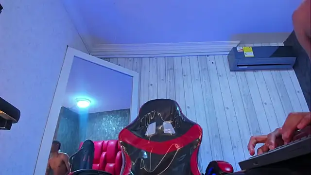 Chat XXX en directo de _erick_j