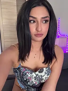 Mia_spicyy's Webcam Show