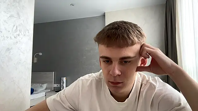 SoloFury Webcam show