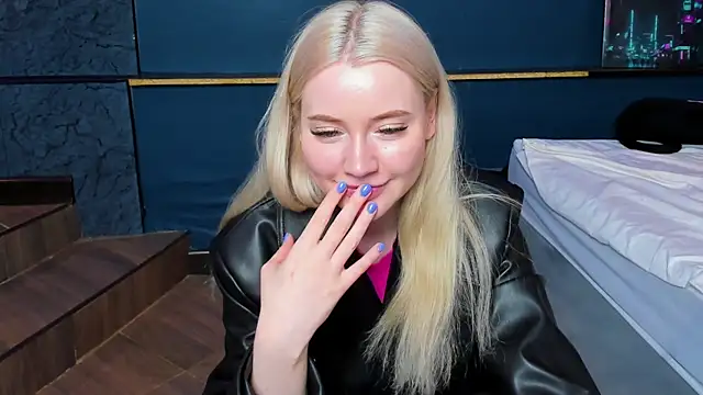 Lillie_Berry live XXX chat