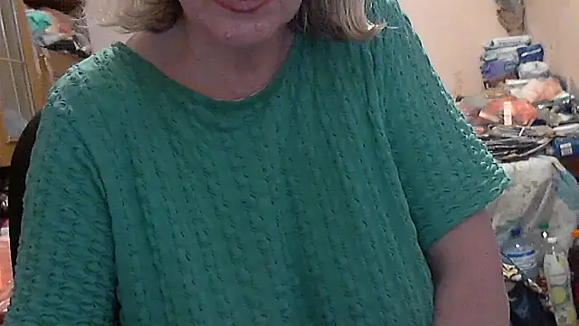 Bonditta's Live XXX Chat