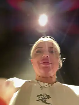 pinkstar_ Chat XXX in diretta