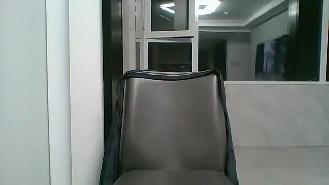 nole_china7 Adlı Modelin Canlı XXX Sohbeti