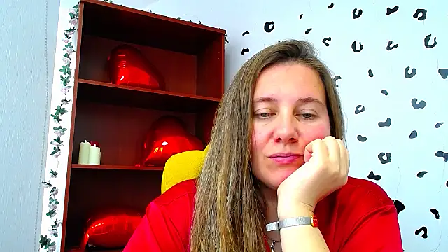 Nionelly Adlı Modelin Canlı XXX Sohbeti