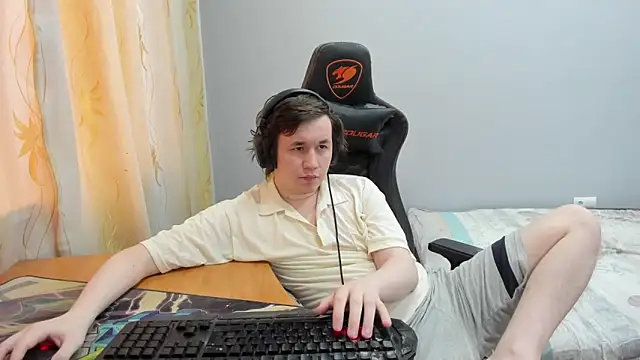 iliaskrislove – Kamerová šou