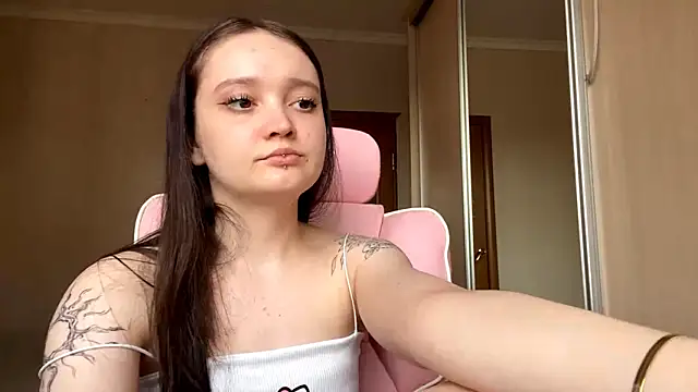 TrulaPhay's Live XXX Chat