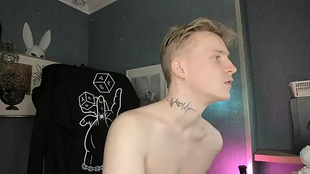 AlexxSweetのウェブカメラショー