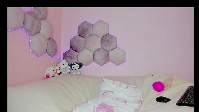 isabellmontt: онлайн-секс-чат