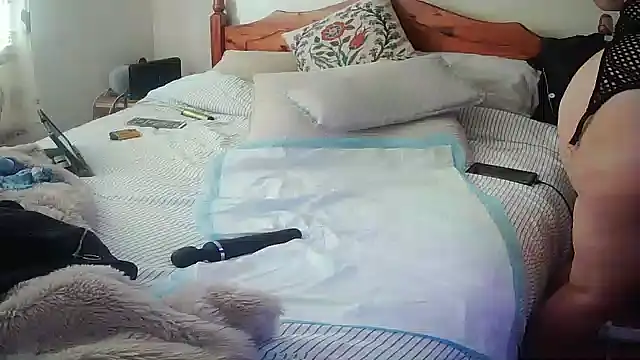 CurvyTurkishAsena_xx Adlı Modelin Web Kamerası Şovu