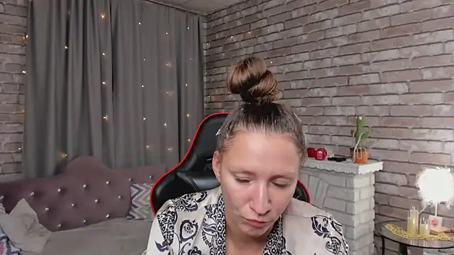 SarahCoksss Show in webcam