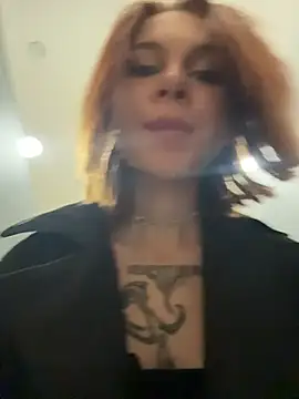 دردشة RosieSecret الجنسية المباشرة