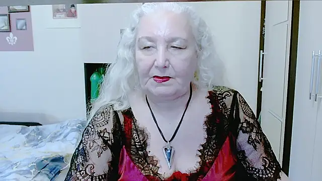 Онлайн чат XXX GrannyAlisa