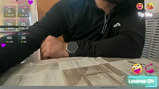 Živý XXX chat TARKAN1