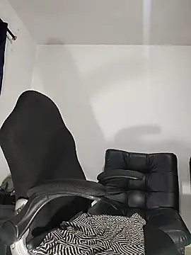 LucyDiamonds1 라이브 XXX 채팅