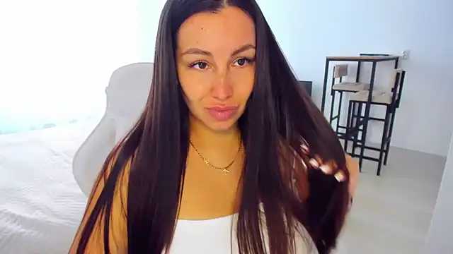 XXX chat uživo modela AvisFlowers