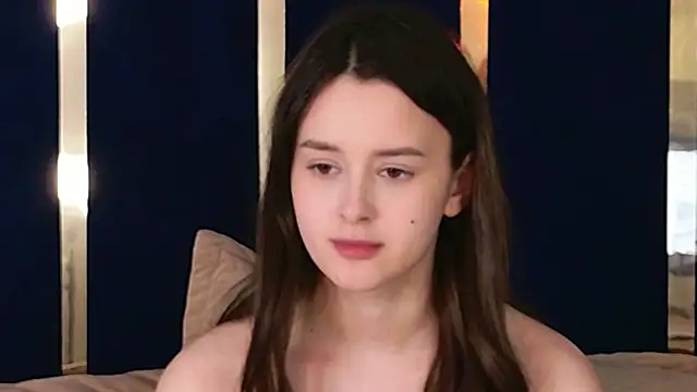 EvaSwenのライブXXXチャット