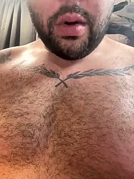 UKHusbandUK Webcam Show