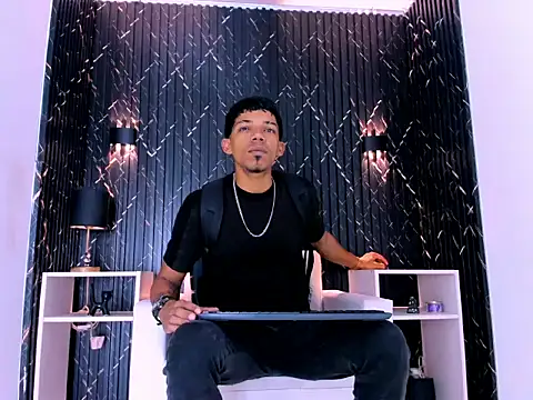 Gregory_SforzaのライブXXXチャット