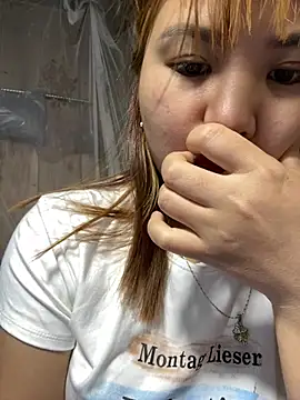 Chatroom XXX en direct de Two-babygirl