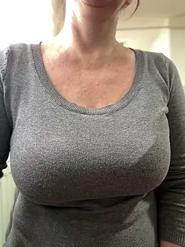 sweetmystery1のライブXXXチャット