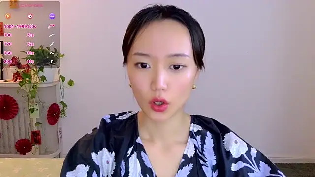 Nitamade79 即時 XXX 聊天