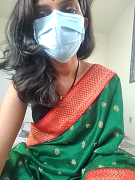 Shivani2002 Adlı Modelin Web Kamerası Şovu