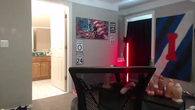 Michigan9000 Show in webcam