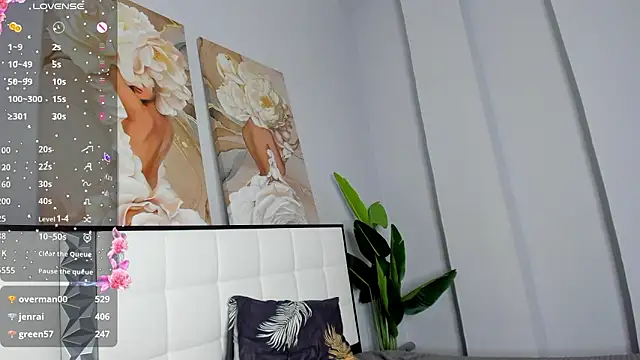 Katy_Tiny Webcam Show