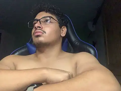 SantiagoHOT88 Show Webcam