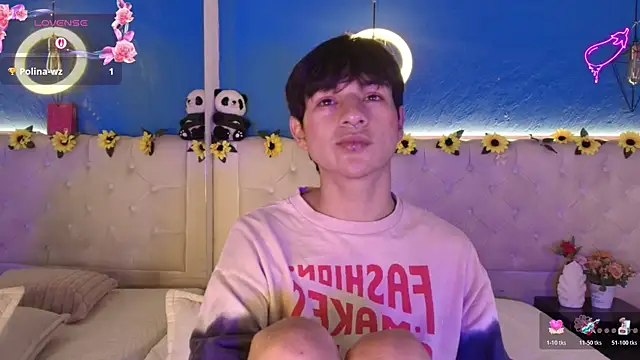 AleAurarashiのライブXXXチャット