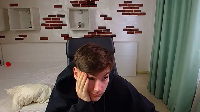 BradyFlintのライブXXXチャット