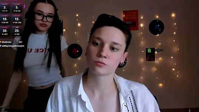 emi_fade's Live XXX Chat