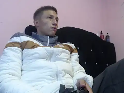 Cronos_Hot_8のライブXXXチャット