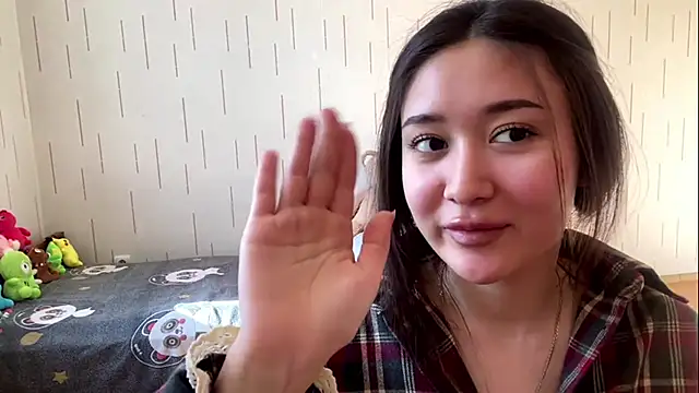 YourMiIa – Naživo XXX chat