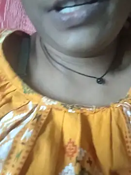 Sweet-runi Chat XXX in diretta