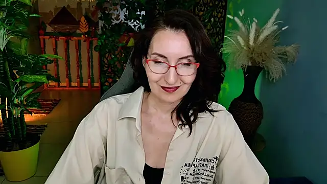 UnaTerra's Live XXX Chat