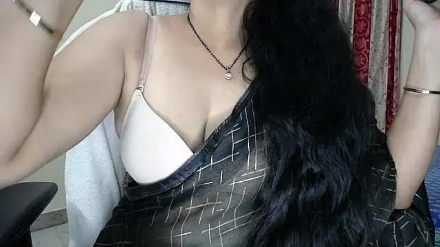 Sexy_HouseWifee – Live XXX-chat