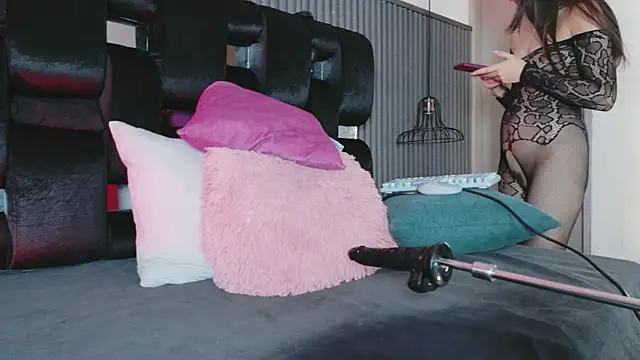 levana1 Chat XXX live