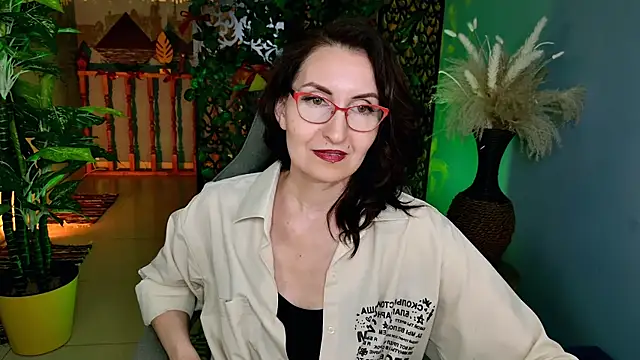 UnaTerra's Live XXX Chat