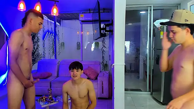 Houseofwarriosn Live XXX chat