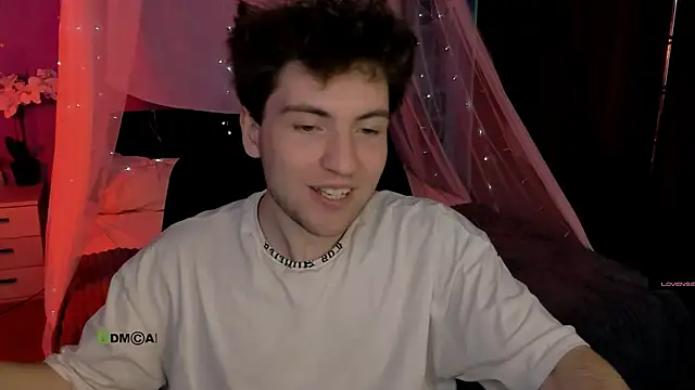 joseph_bear_'s Live XXX Chat