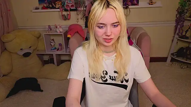 Iris_Ivory's Live XXX Chat