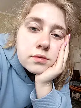 AnastasiaSky19 élő XXX-chatje