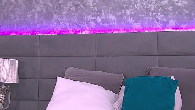 CindyBlondie élő XXX-chatje