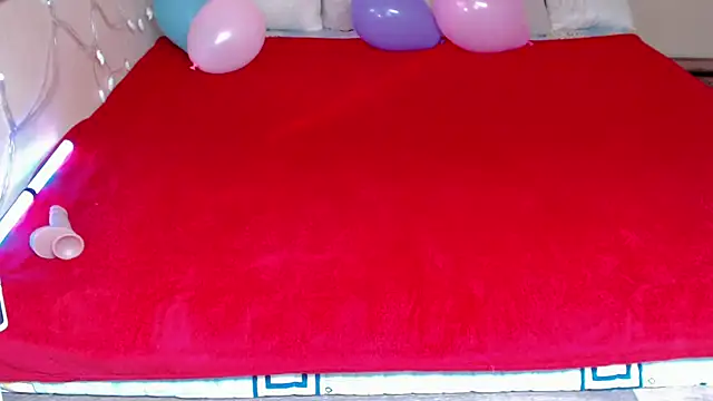 دردشة LizaSenri الجنسية المباشرة