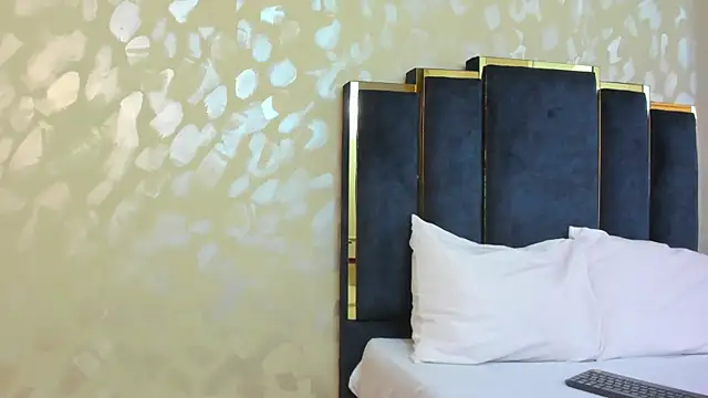 دردشة kylieBensoon الجنسية المباشرة