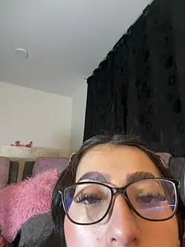 _QaraH – Kamerová šou