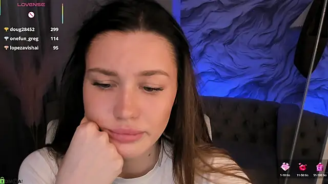 Aria_Mila Chat XXX in diretta