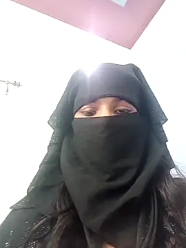 Aafreen_36's Live XXX Chat