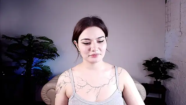 Chatroom XXX en direct de Dark_Moni